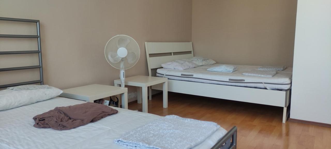 Affordable Studio Near City Center Wien Ngoại thất bức ảnh